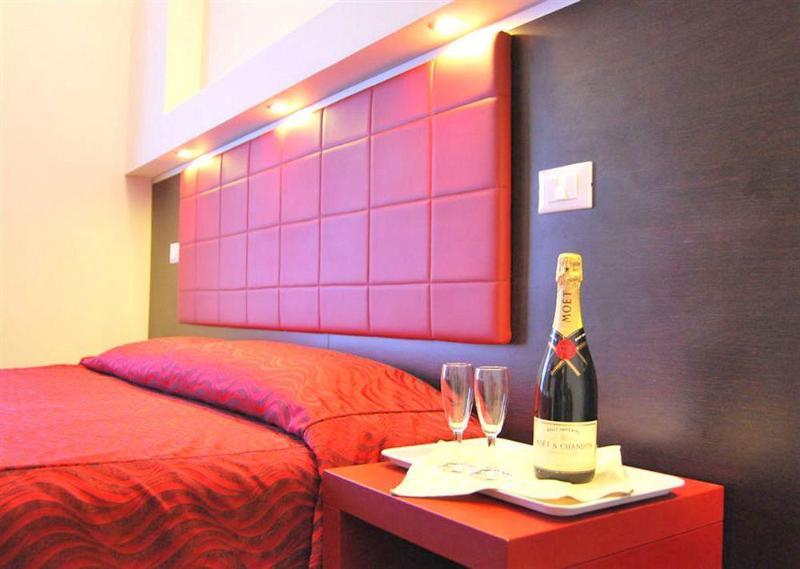 Hotel Versailles Roma Dış mekan fotoğraf