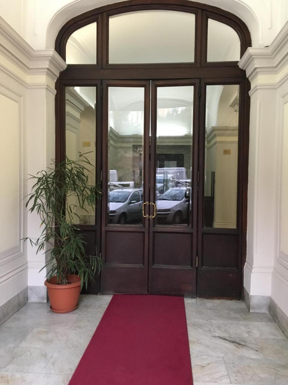 Hotel Versailles Roma Dış mekan fotoğraf