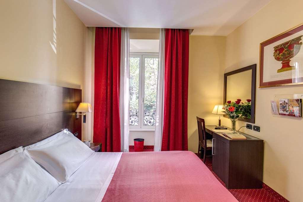 Hotel Versailles Roma Oda fotoğraf